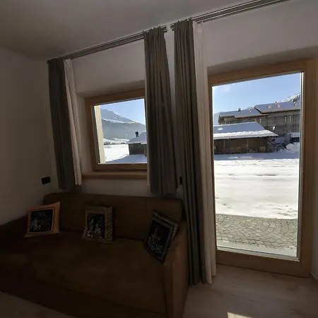 Al Bait Da Valeriano By Livigno